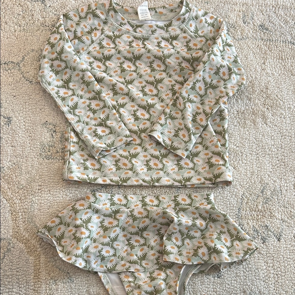 Kate Quinn swim set